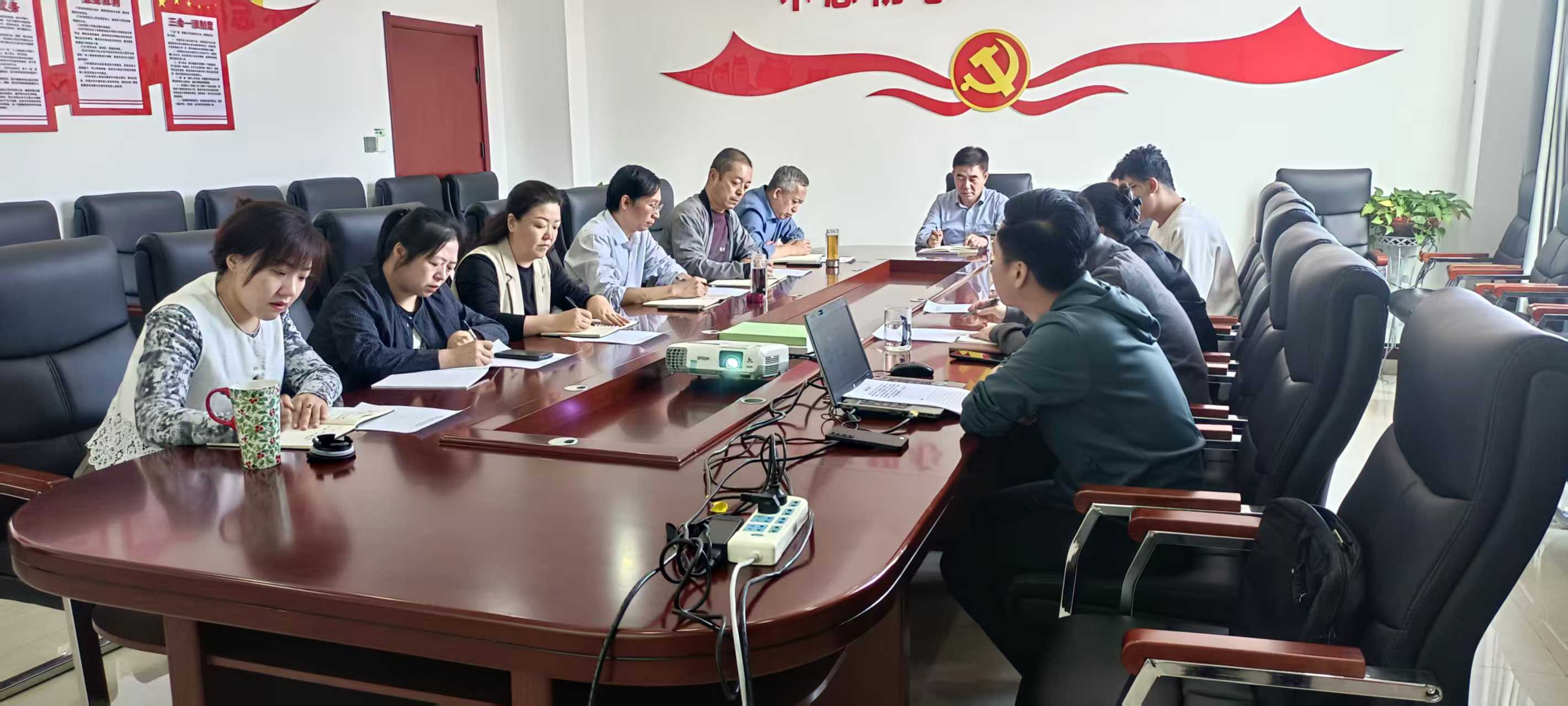 阳泉市国土绿化和生态修复中心举办自然资源大讲堂