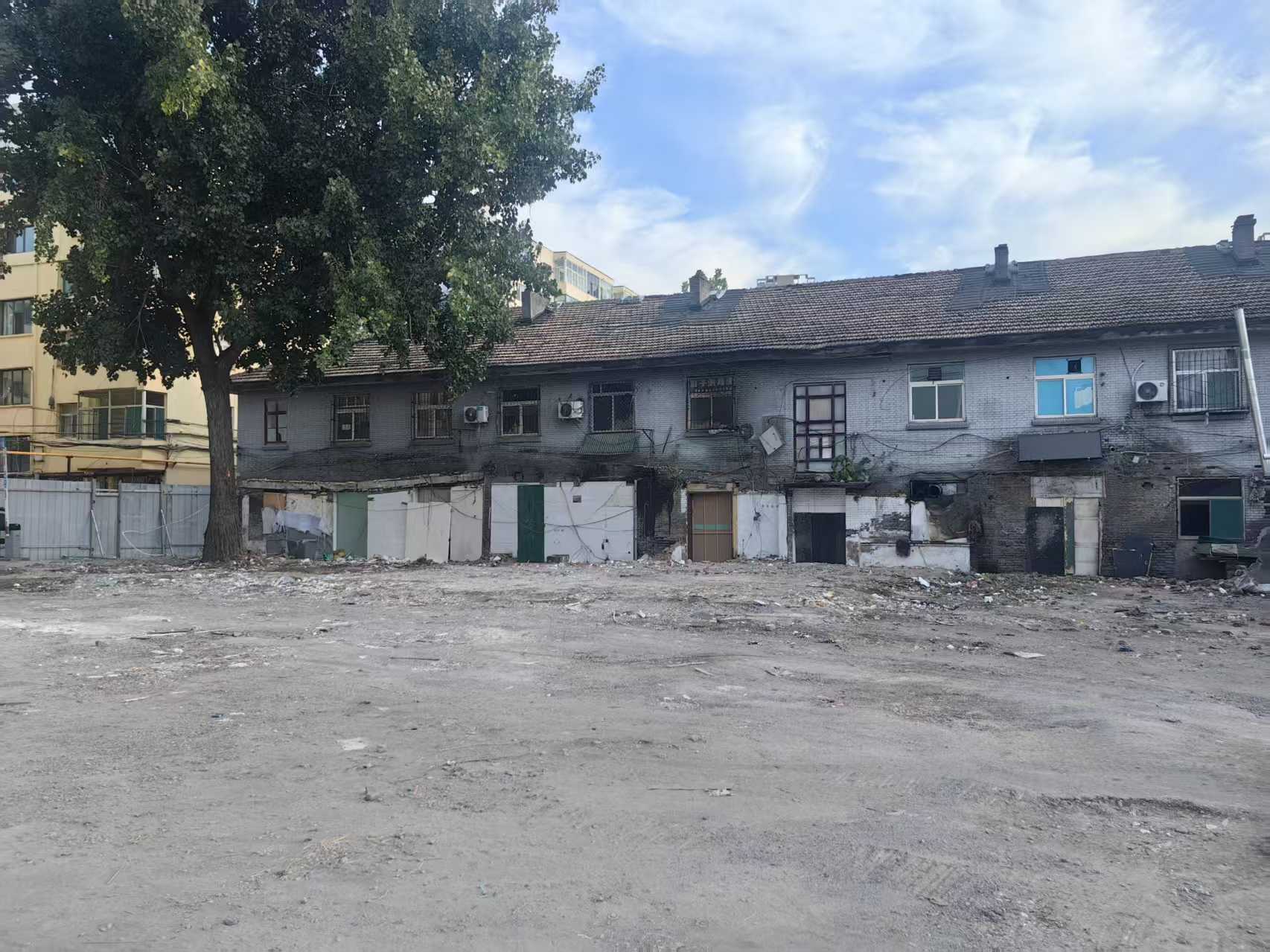 阳泉市土地储备中心按期完成地块临建拆除及净地移交工作
